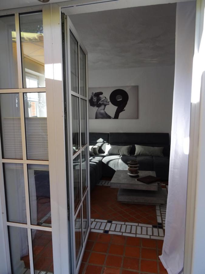 Huus An`t Koornfeld, Urlaub An Der Nordsee Im Herzen Von Ostfriesland, Nahe Norden-norddeich Apartment *