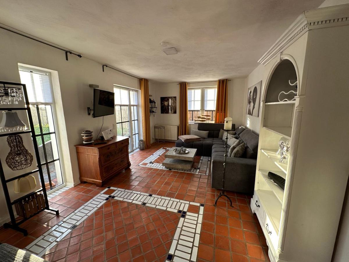 Apartment Huus An`t Koornfeld, Urlaub An Der Nordsee Im Herzen Von Ostfriesland, Nahe Norden-norddeich Osteel
